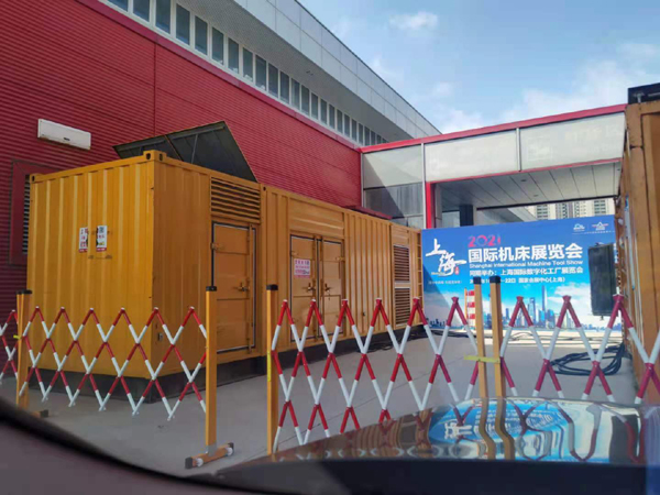 兴平出租发电机-柴油发电机和汽油发电机哪个更好一些?